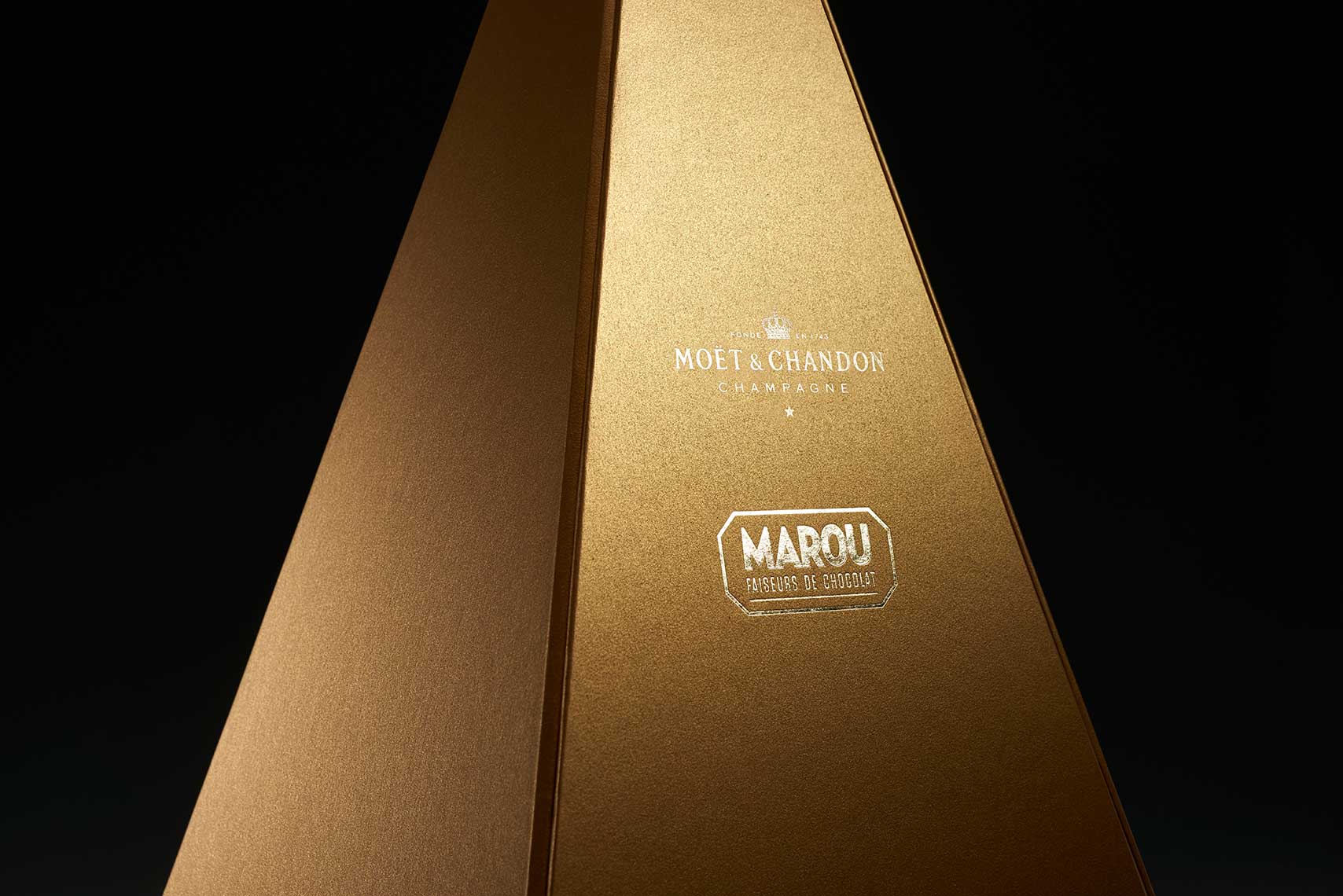 P084_Productshot_Marou_Moet_BiteStudio_WingChan